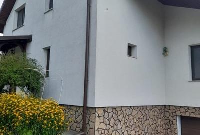 Casă individuală cu 5 camere cu Canalizare în Nord - 2