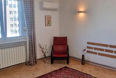 Apartament cu 2 camere decomandat în Centrul Istoric