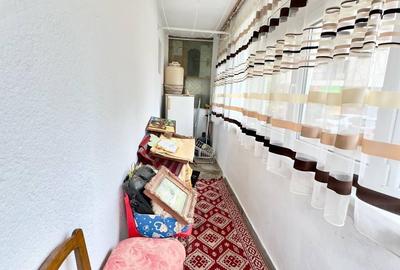 Apartament cu 3 camere semidecomandat în Berceni - 4