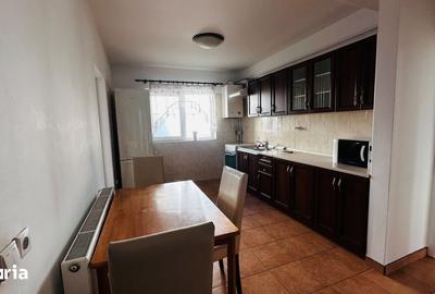 Apartament cu 2 camere decomandat în Gruia