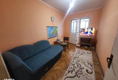 Apartament cu 3 camere decomandat în Micro 38 - 7