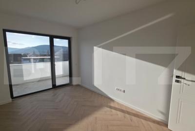 Apartament cu 2 camere decomandat în Independenței
