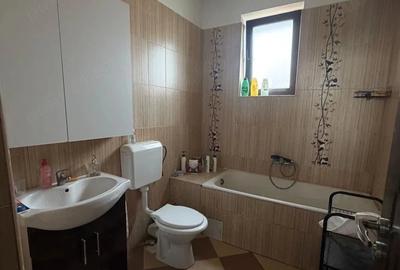 Casă cu 3 camere cu Teren 150 Mp în Central