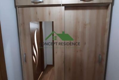 Garsonieră în Vest