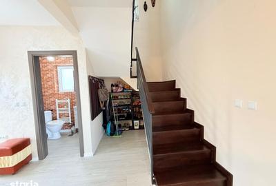 Casă cu 4 camere cu Teren 200 Mp în Ciurea - 1