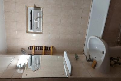 Apartament cu 2 camere decomandat în 1 Mai - 3
