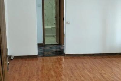 Apartament cu 2 camere semidecomandat în Nord