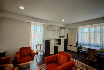 Apartament cu 2 camere decomandat în Ultracentral