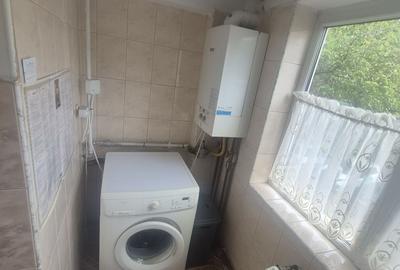 Apartament cu 2 camere decomandat în Soarelui