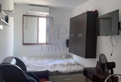 Garsonieră decomandată, mobilată în Complex Studențesc
