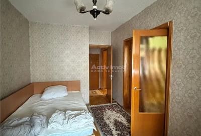 Apartament cu 4 camere decomandat în Micul Dallas - 3