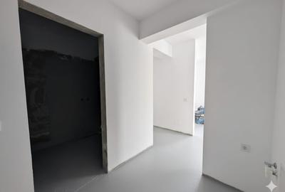 Apartament cu 4 camere semidecomandat în Florești - 9