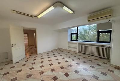 Apartament cu 2 camere decomandat în Decebal - 2