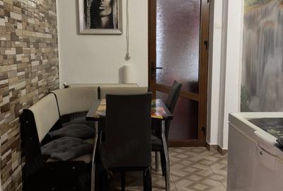 Apartament cu 2 camere semidecomandat în Mahmudia