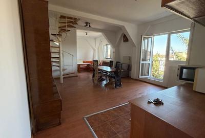 Apartament cu 3 camere decomandat în Central - 2