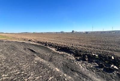 Teren Construcții extravilan de 30000 mp, în Central - 9