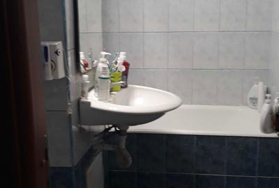 Apartament cu 3 camere decomandat în Tudor - 2
