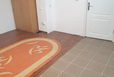 Spațiu comercial, de 380 mp, în Sud