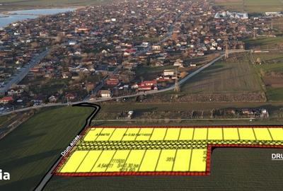 Teren de 250 mp, în Corbu