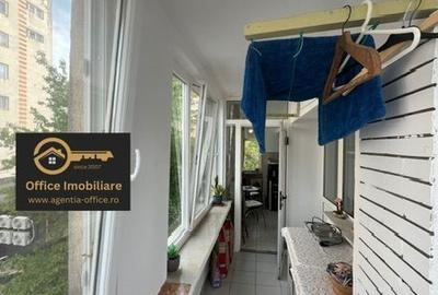 Apartament cu 4 camere decomandat în Republicii
