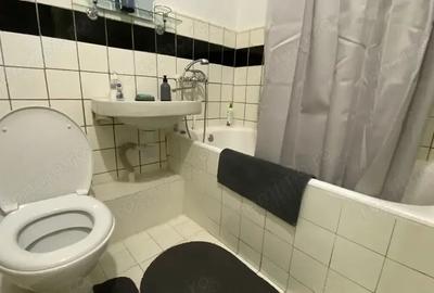 Garsonieră decomandată în Complex Studențesc