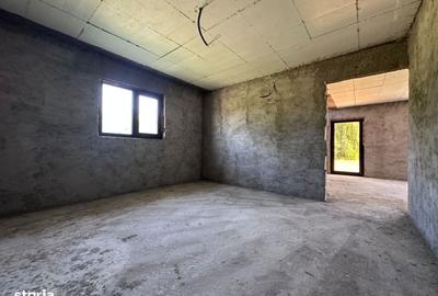 Casă cu 4 camere în Lazuri - 2