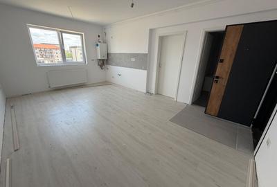 Apartament cu 2 camere decomandat în Fundeni