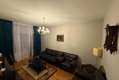 Apartament cu 2 camere decomandat în Romană