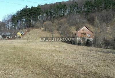 Teren intravilan de 985 mp, în Central