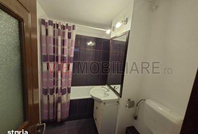 Apartament cu 2 camere decomandat în Steaua