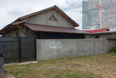 Casă cu 2 camere cu Teren 2438 Mp în Central - 6