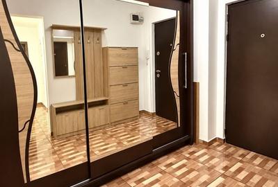 Apartament cu 2 camere decomandat în Titan