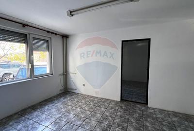 Apartament cu 2 camere semidecomandat în Micro 19 - 2