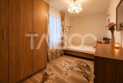 Apartament cu 3 camere semidecomandat, mobilat în Țiglari