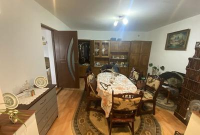 Casă cu 4 camere în Central - 6