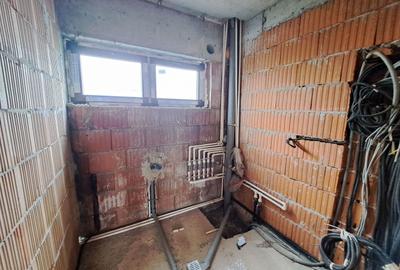 Casă individuală cu 5 camere cu Canalizare în Afumați - 13