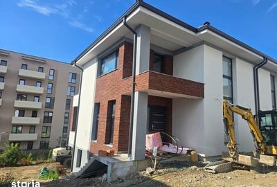 Casă cu 4 camere cu Teren 170 Mp în Mărăști