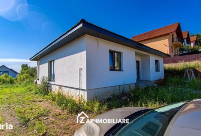 Casă cu 4 camere cu Canalizare în Sâncraiu de Mureș