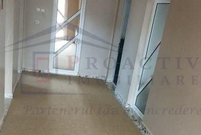 Casă cu 4 camere cu Teren 800 Mp în Obcini
