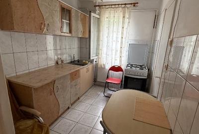 Apartament cu 2 camere nedecomandat, mobilat în Tătărași