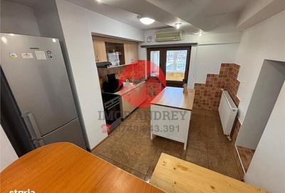 Apartament cu 3 camere decomandat în Ultracentral