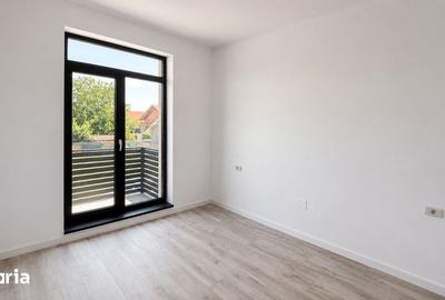 Casă cu 3 camere cu Teren 265 Mp în Sânmihaiu Român - 4