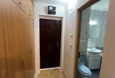 Garsonieră decomandată, mobilată în Drumul Taberei - 9