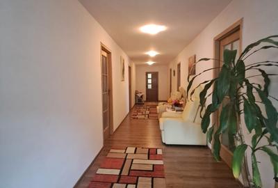Casă individuală cu 6 camere cu Teren 1216 Mp în Tomești - 10