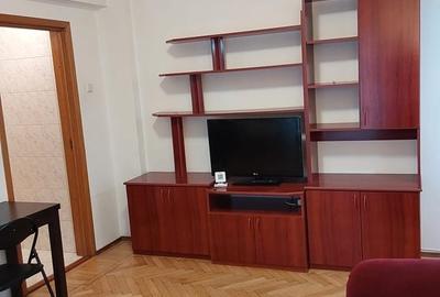 Apartament semidecomandat în Universitate