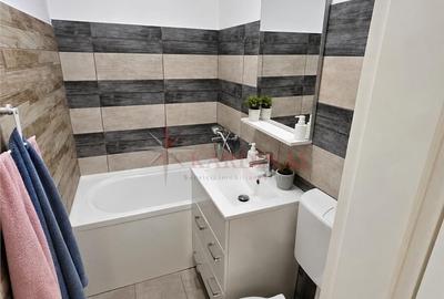 Apartament cu 2 camere semidecomandat în Florilor