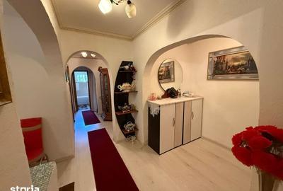 Apartament cu 3 camere decomandat în Republicii - 6