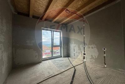 Casă individuală cu 5 camere cu Teren 611 Mp în Feleacu - 11