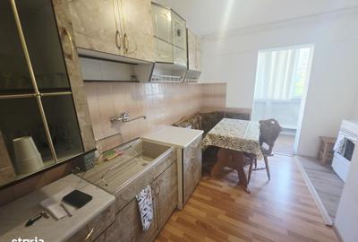 Apartament cu 3 camere decomandat în Griviței - 3