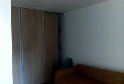 Apartament cu 2 camere decomandat în Industriilor - 1